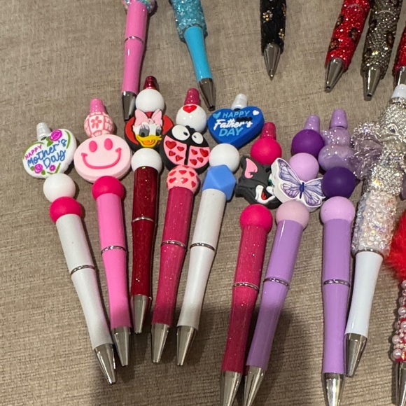 Colorful Bk Pen Set - Picture 5 of 5